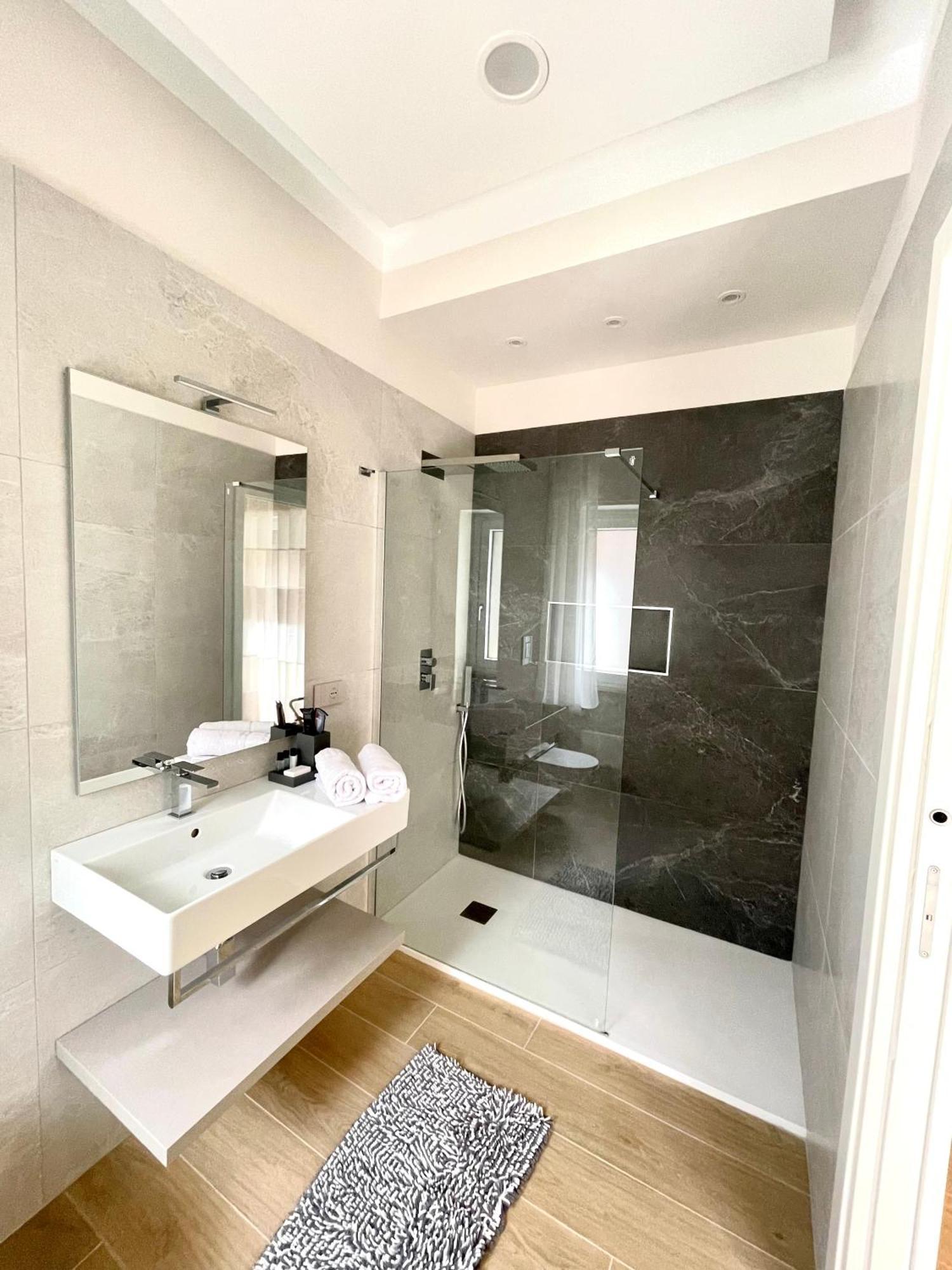 Colombo Suite Cassino Zewnętrze zdjęcie